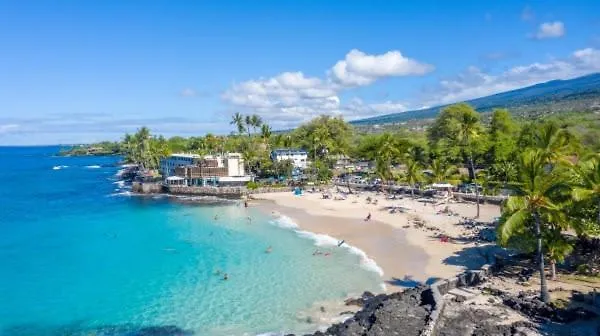 White Sands Beach Condo #324. Big Patio!! Ocean And Mountains Across From Beach! location